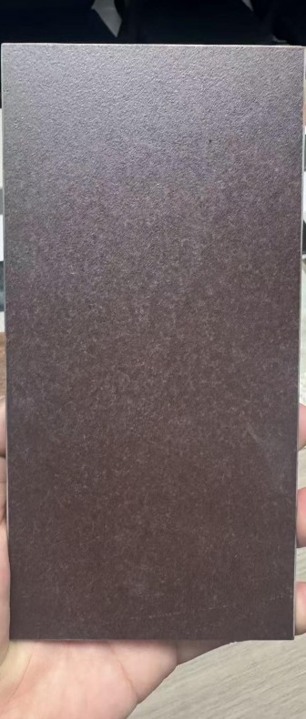 Purple Clay Brown — фотография из каталога